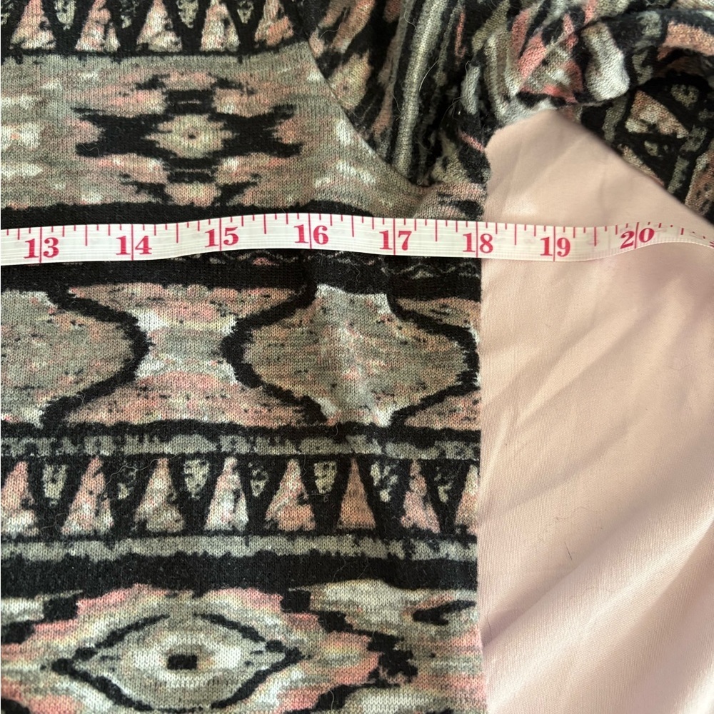 Eclipse Women's Patterned Top - Black, Gray, Pink - Picture 6 of 7